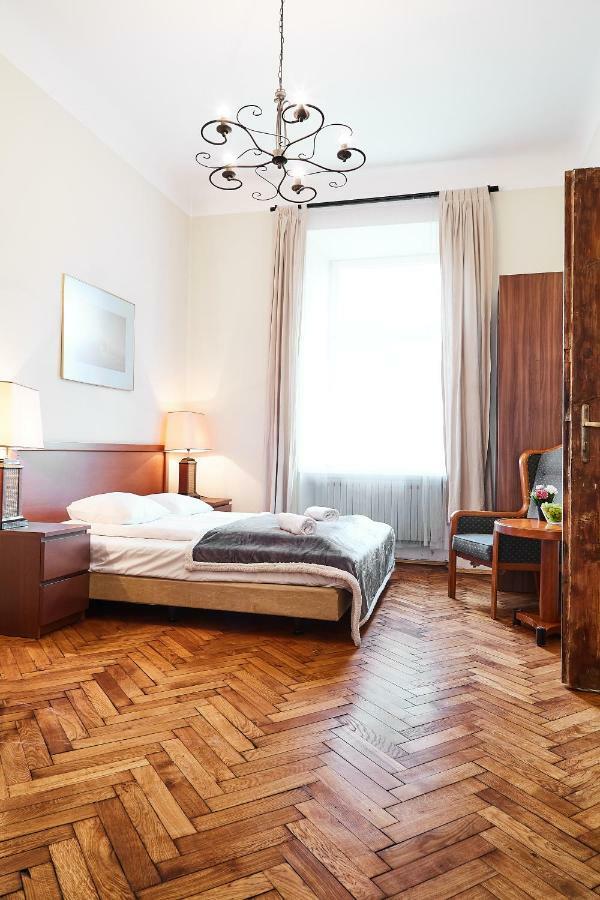 Prestige Location Apartments Pijarska Street Krakow Bagian luar foto